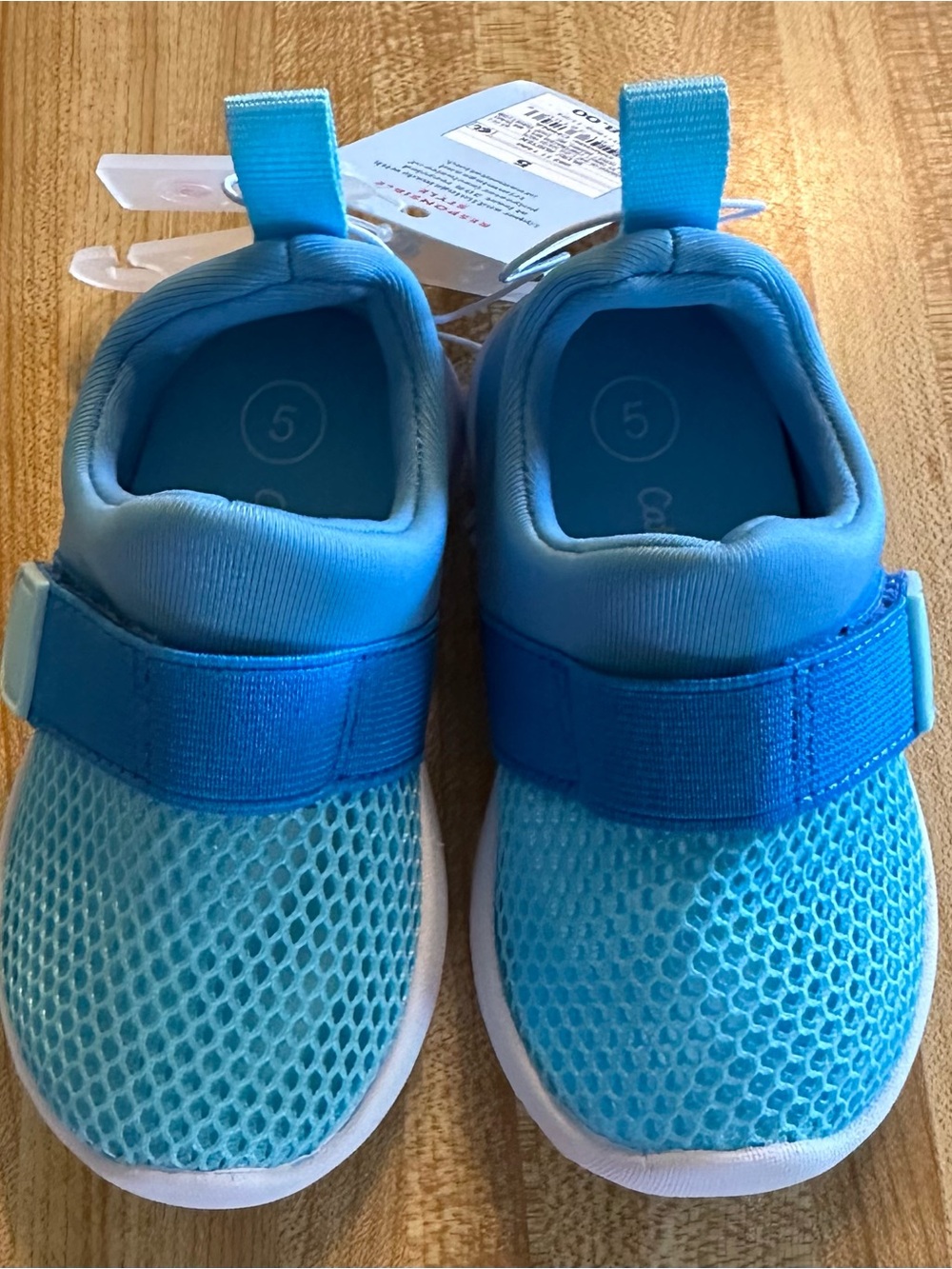 Cat and Jack Mesh Water shoes